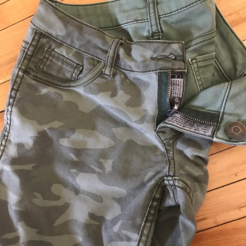 FLIP SIDE SKINNIES